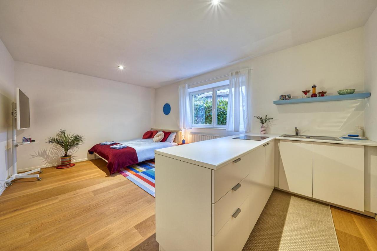 Centrally Located Apartment With Parking Space Kaltern Exterior foto